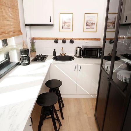 Chic Concept Studio Бухарест Экстерьер фото